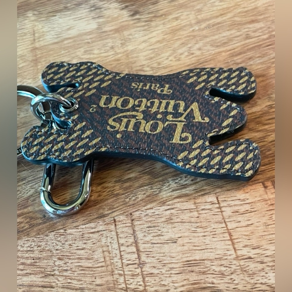 Louis Vuitton LV MADE Bear Keychain Bag Charm - Picture 3 of 8